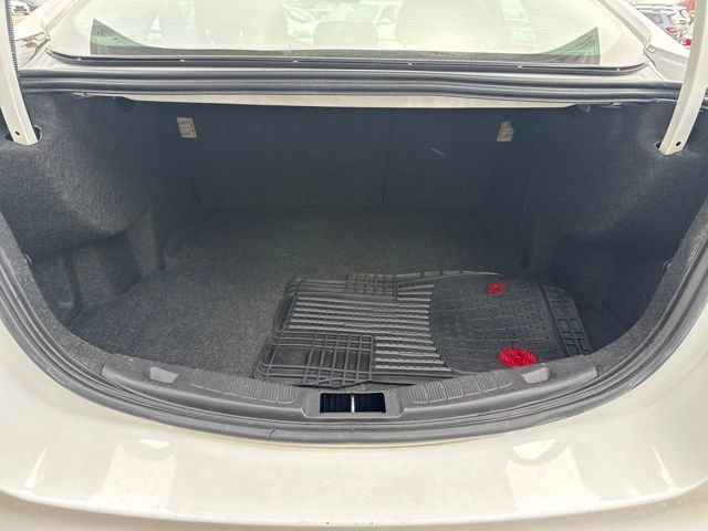 Used 2013 Ford Fusion SE FWD image 24