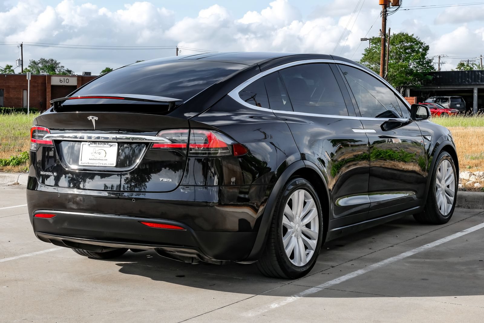 Used 2016 Tesla Model X 75D AWD/4WD image 8