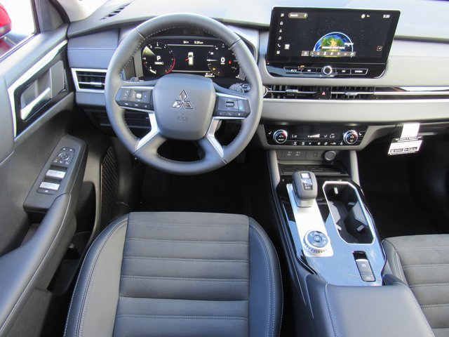 New 2026 Mitsubishi Outlander SE FWD image 10