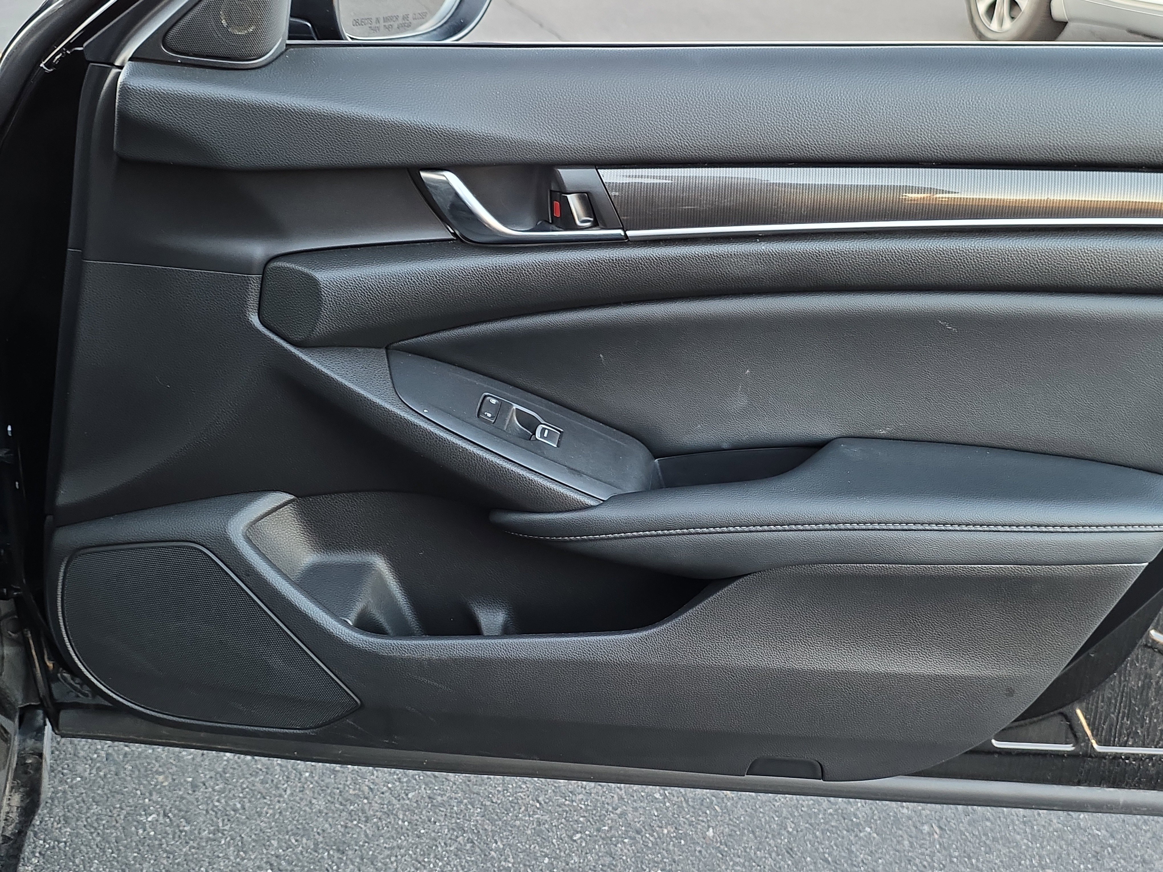 Used 2022 Honda Accord Sport image 28