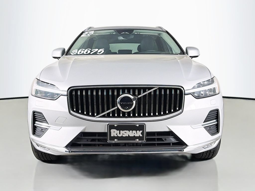 Used 2023 Volvo XC60 B5 Plus w/ Climate Package AWD/4WD image 2