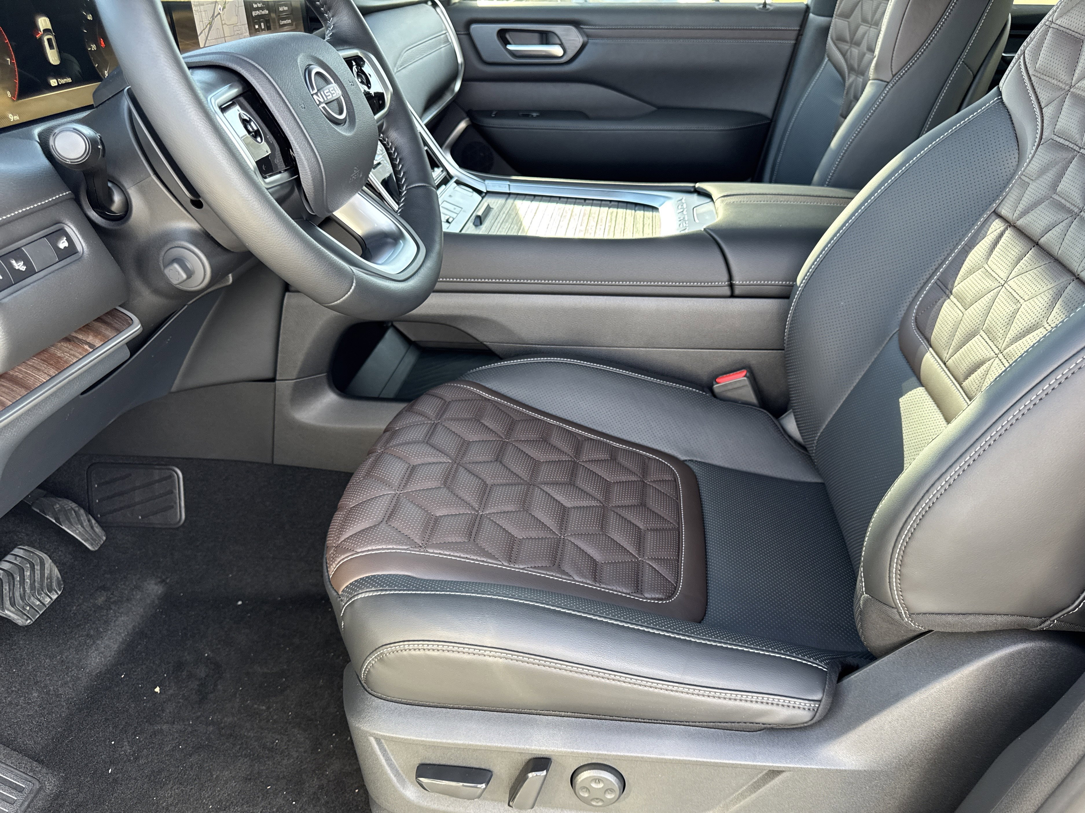 New 2026 Nissan Armada Platinum w/ Convenience Package image 11