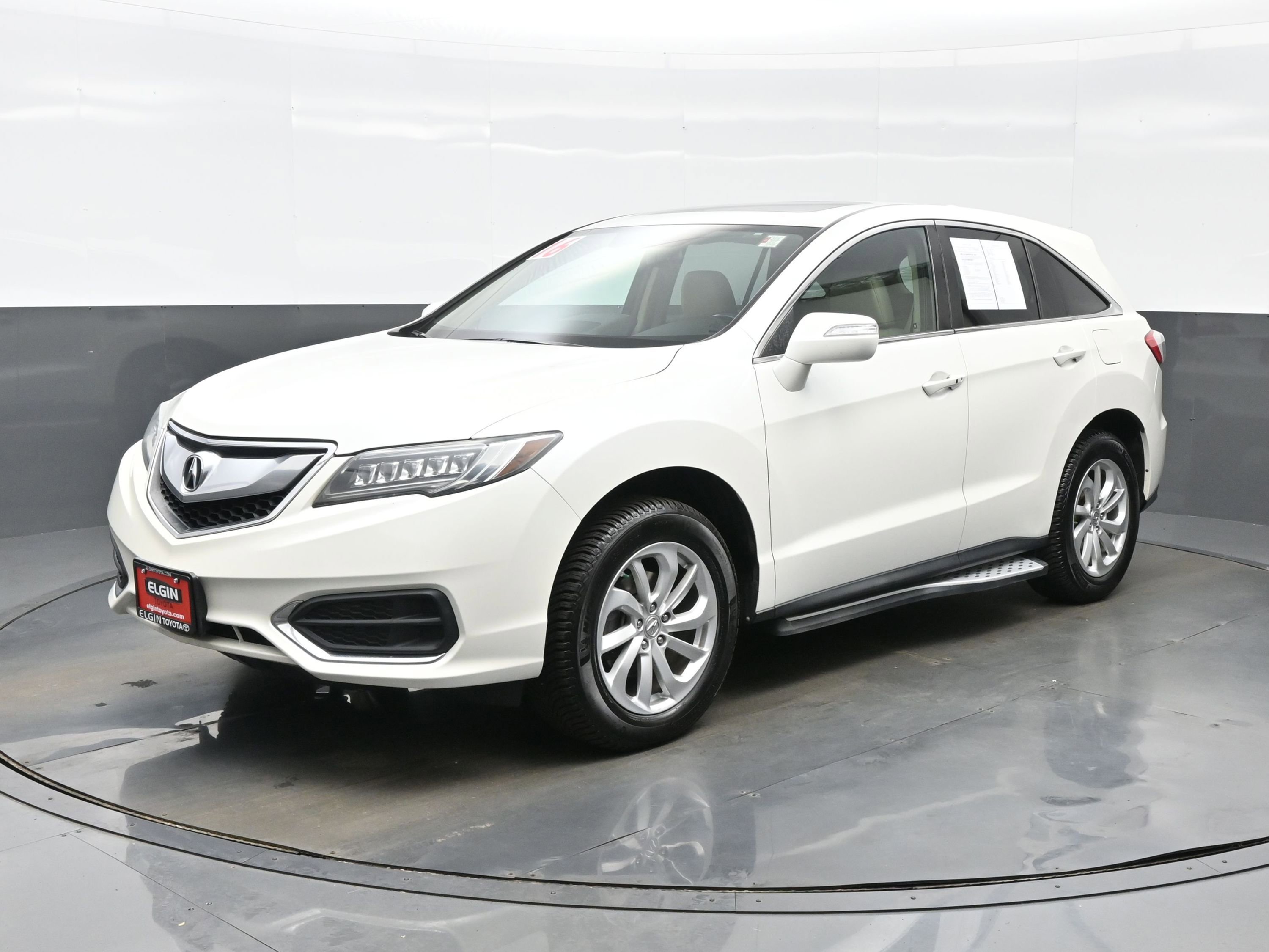 Used 2016 Acura RDX AWD w/ Technology Package image 2