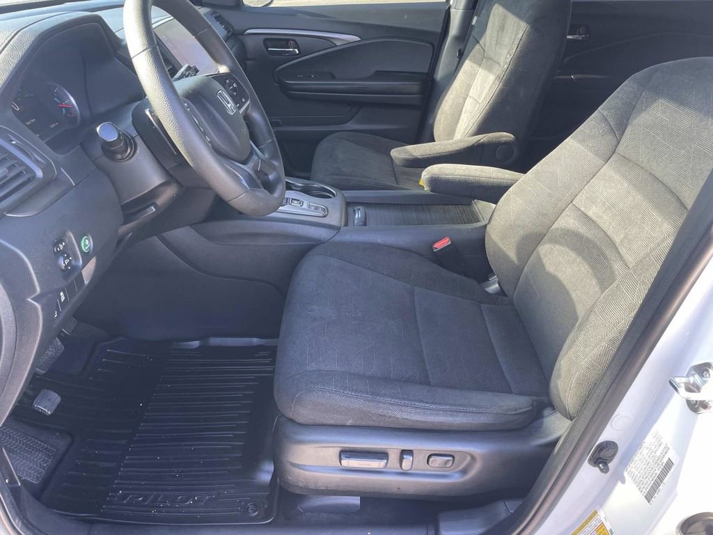 Used 2022 Honda Pilot Sport image 14
