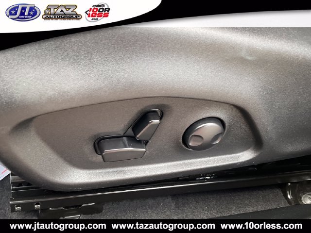 Used 2025 Jeep Compass Limited AWD/4WD image 11