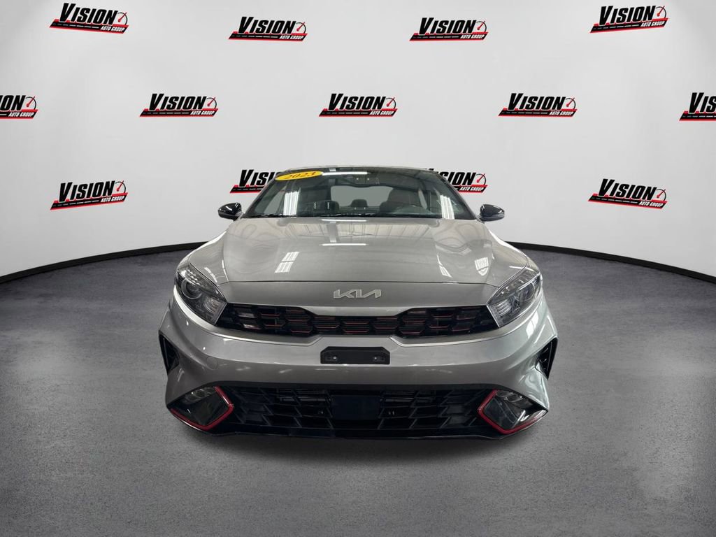 Used 2024 Kia Forte GT-Line w/ GT-Line Premium Package image 2