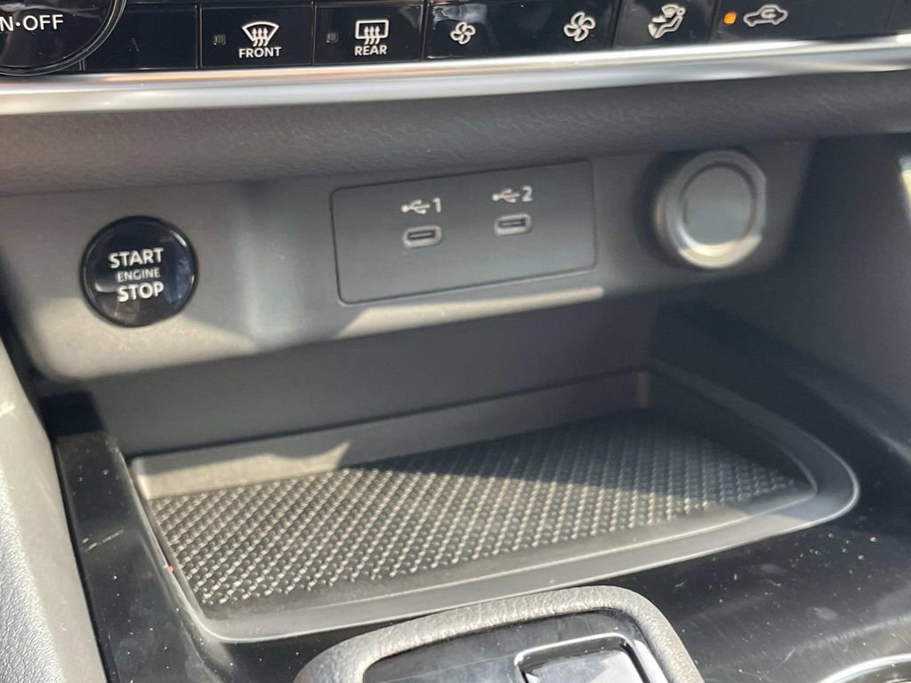 New 2026 Nissan Rogue SV FWD image 27