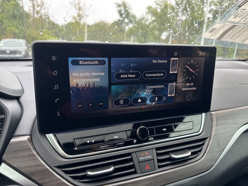 New 2025 Nissan Altima 2.5 SV w/ SV Special Edition Package image 4