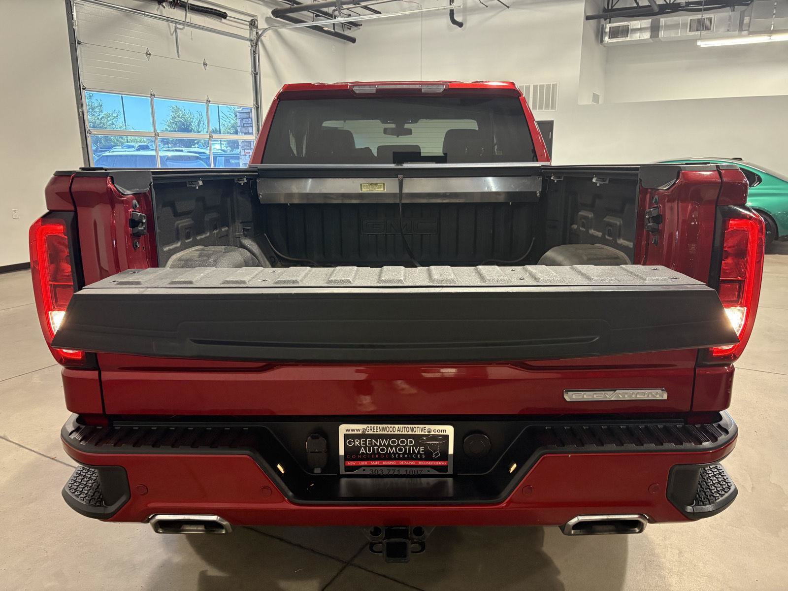 Used 2022 GMC Sierra 1500 Elevation w/ Driver Alert Package I AWD/4WD image 39