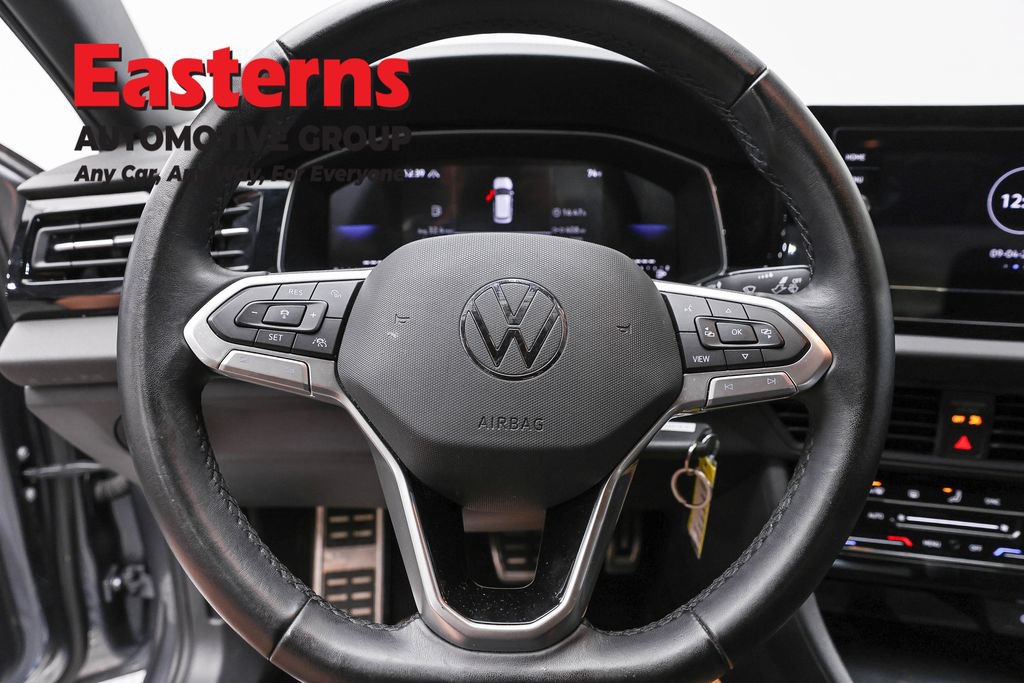 Used 2025 Volkswagen Jetta Sport FWD image 10