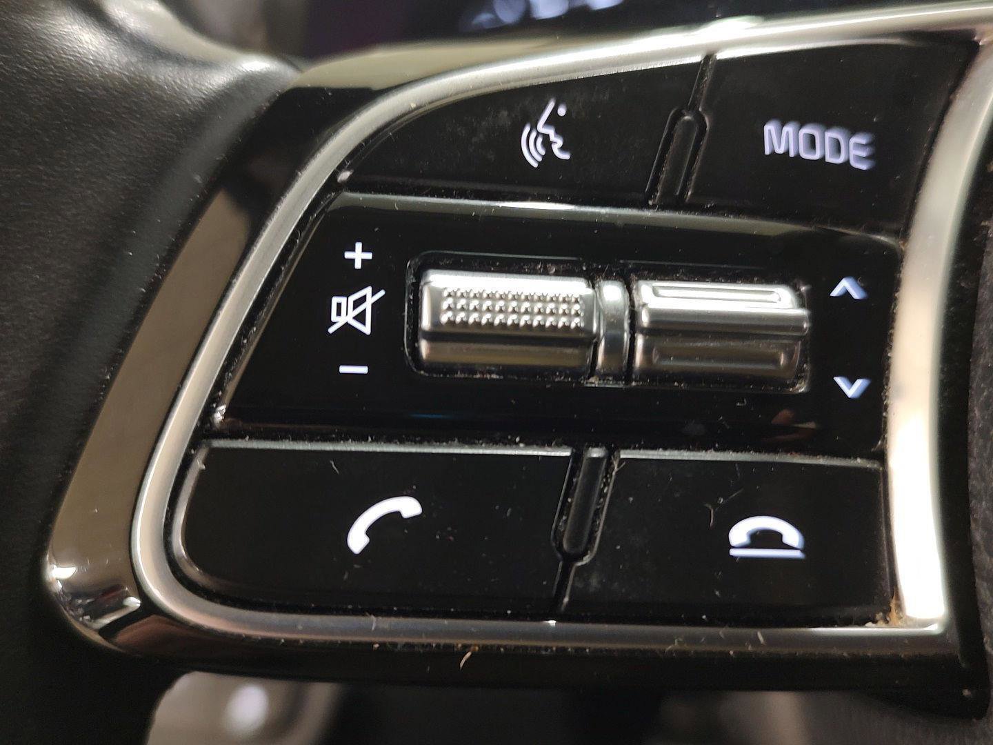 Used 2021 Kia Seltos EX image 13