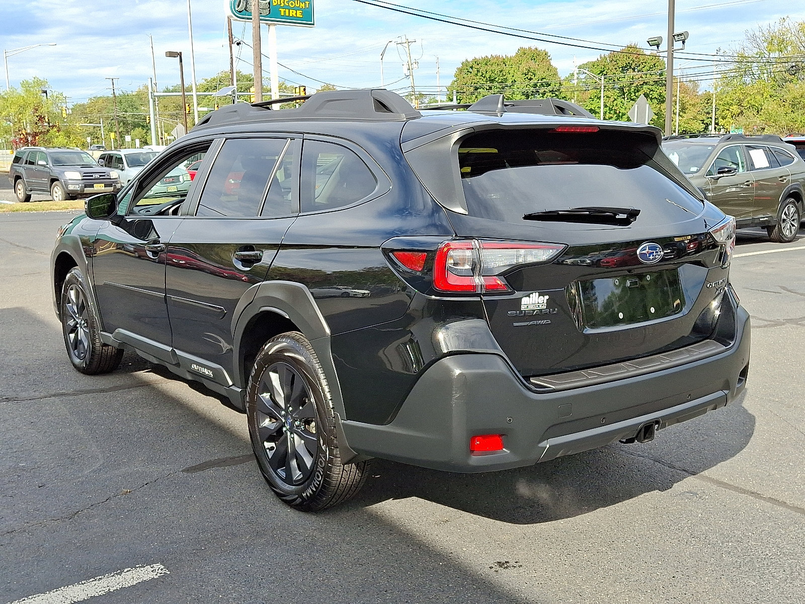 Used 2025 Subaru Outback Onyx Edition XT image 4