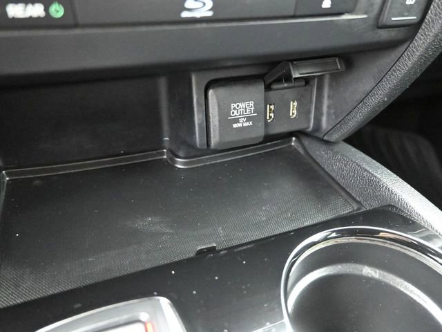 Used 2016 Honda Pilot Touring image 29