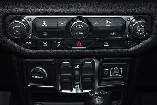 New 2026 Jeep Gladiator Sport image 15