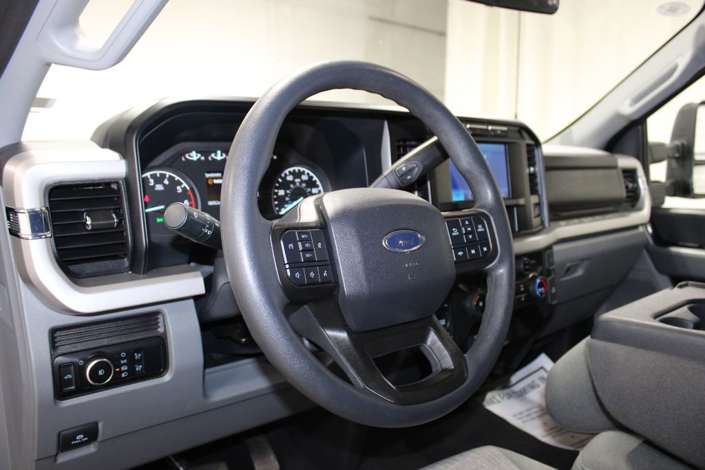 Used 2024 Ford F250 XLT image 27