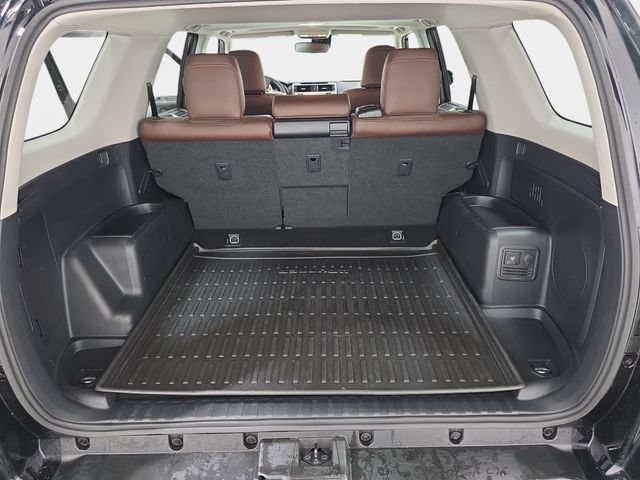 Certified 2024 Toyota 4Runner Limited AWD/4WD image 32
