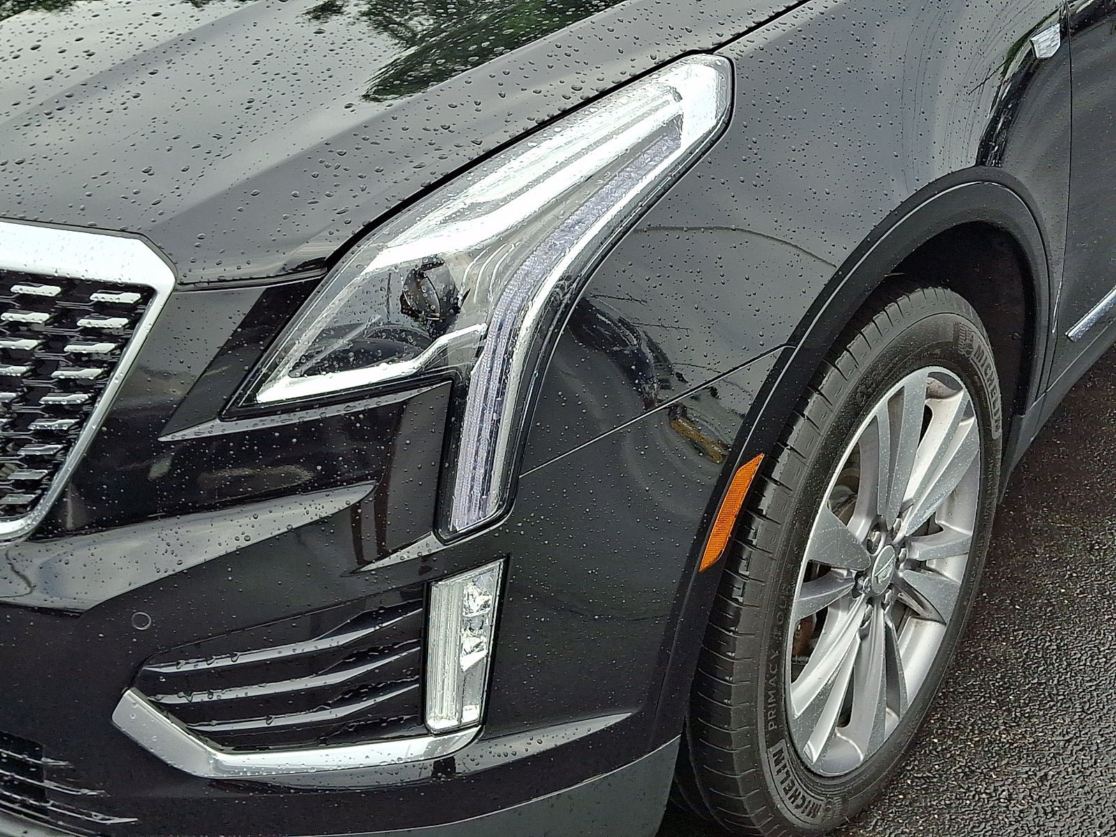 Certified 2024 Cadillac XT5 Premium Luxury w/ LPO, Floor Liner Package AWD/4WD image 11