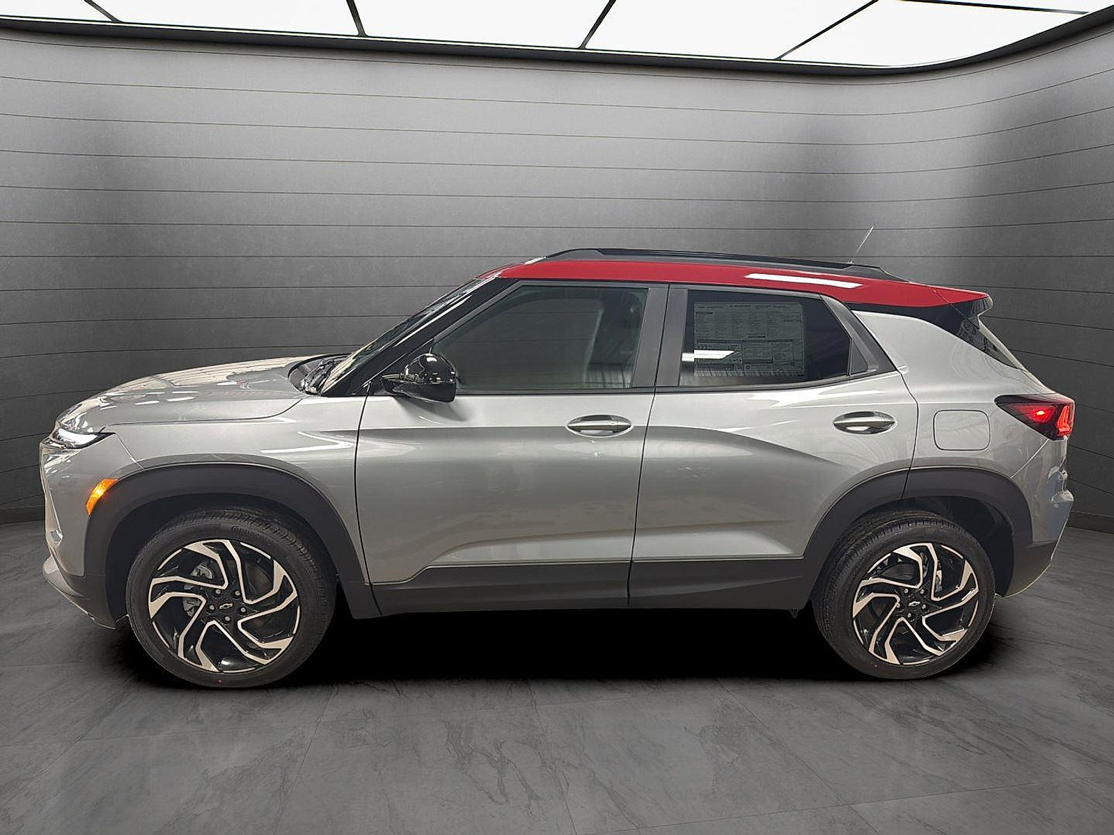 New 2026 Chevrolet TrailBlazer RS w/ Convenience Package AWD/4WD video 2