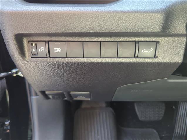 Certified 2025 Toyota RAV4 XLE Premium FWD image 11