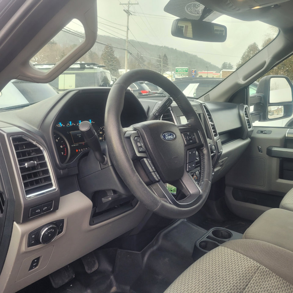 Used 2016 Ford F150 XLT w/ Equipment Group 301A Mid image 14