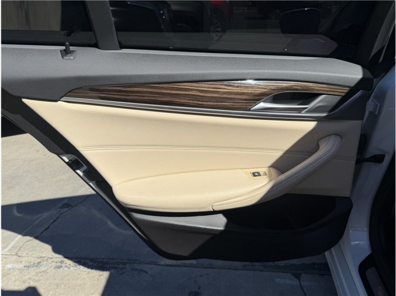 Used 2019 BMW 540i RWD image 20