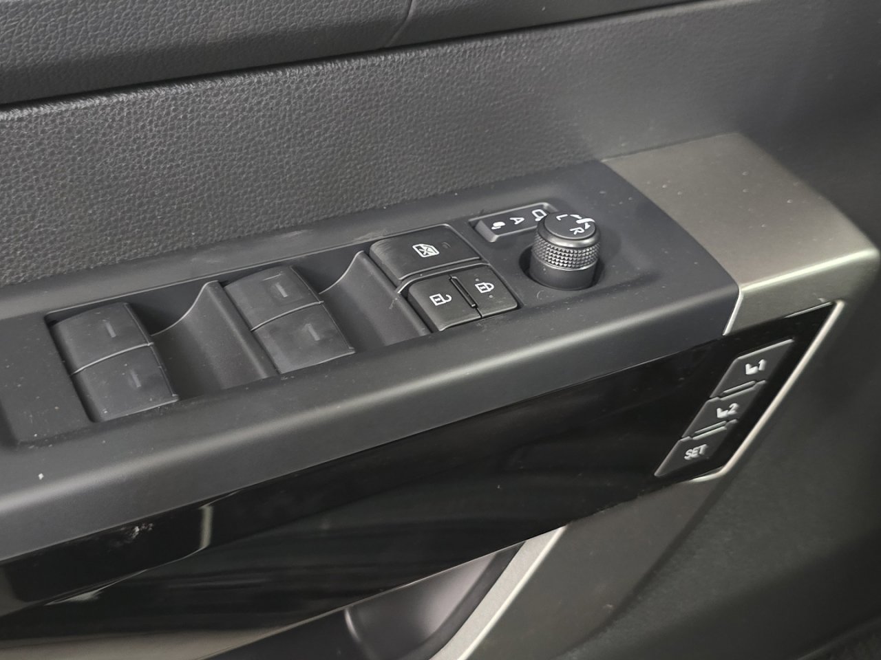 New 2026 Toyota Tundra Limited image 24