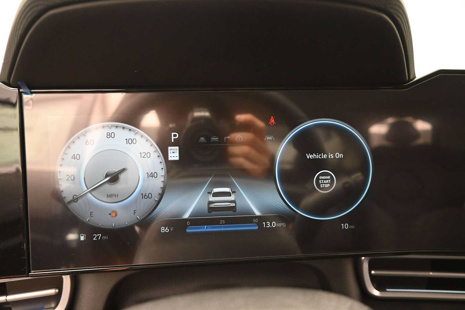 New 2026 Hyundai Elantra Limited FWD image 17