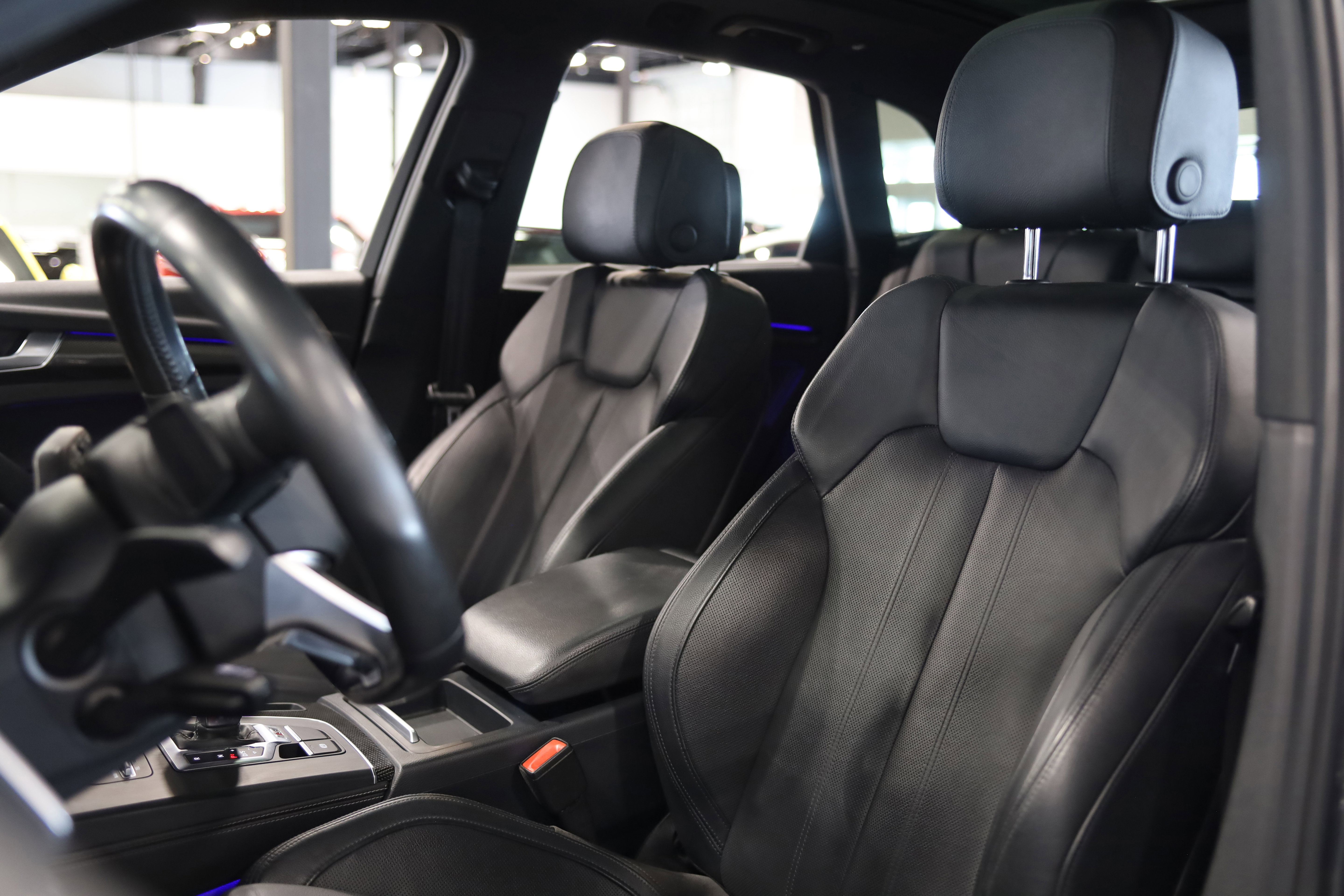 Used 2018 Audi SQ5 Prestige w/ Prestige Package AWD/4WD image 17