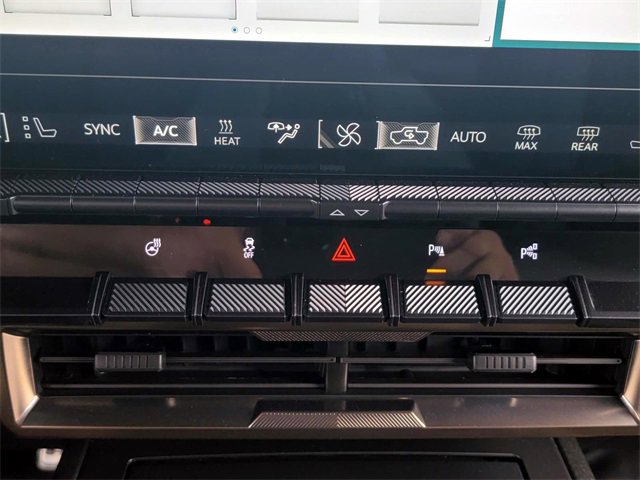 Used 2024 GMC Hummer EV 3X w/ LPO, Sport Package image 24