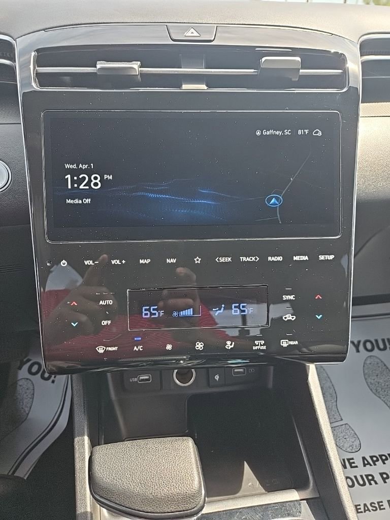 Used 2024 Hyundai Santa Cruz Night image 18