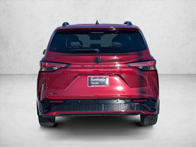 New 2026 Toyota Sienna XSE FWD image 8