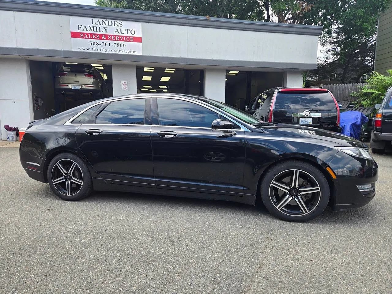 Used 2016 Lincoln MKZ AWD w/ Equipment Group 300A Reserve image 28