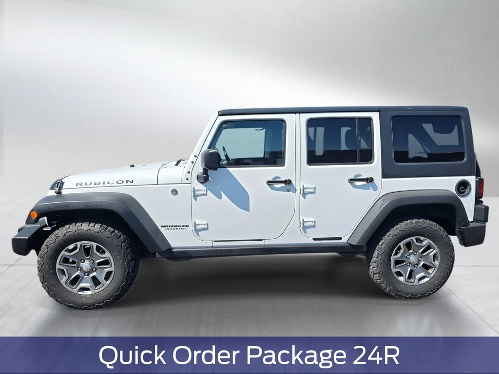 Used 2015 Jeep Wrangler Unlimited Rubicon w/ Max Tow Package AWD/4WD image 3