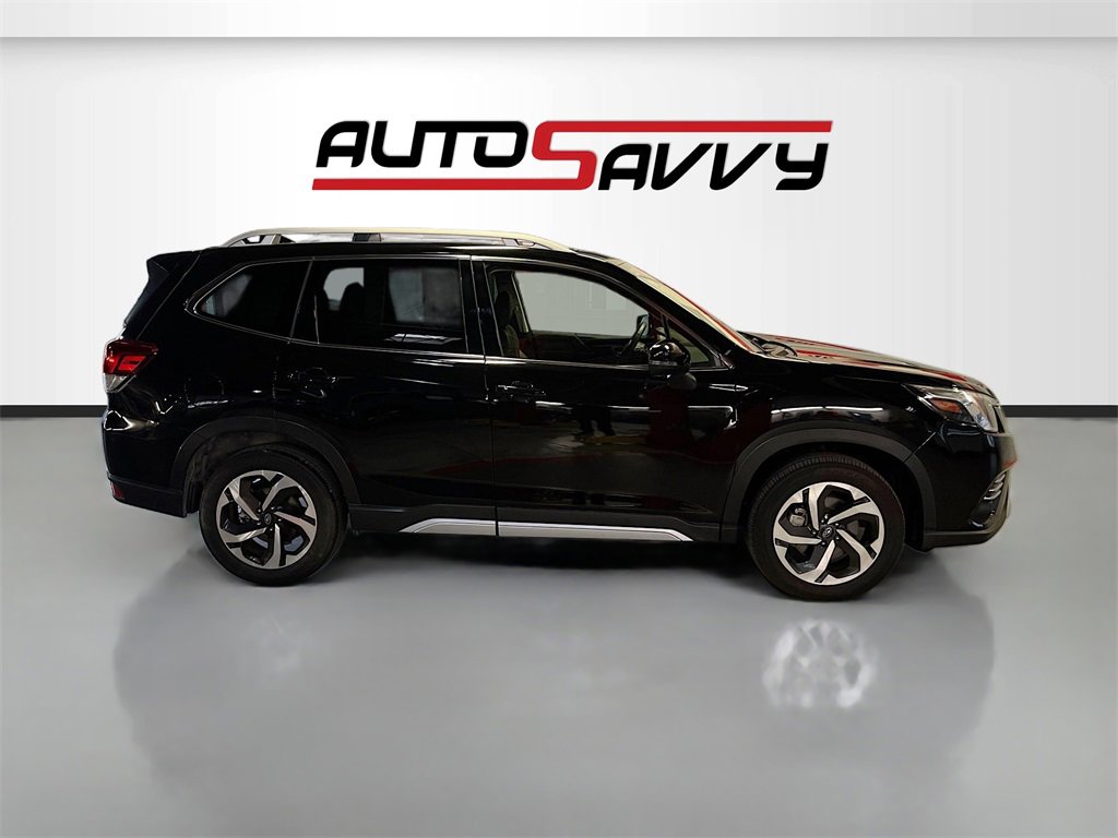Used 2023 Subaru Forester Touring image 8