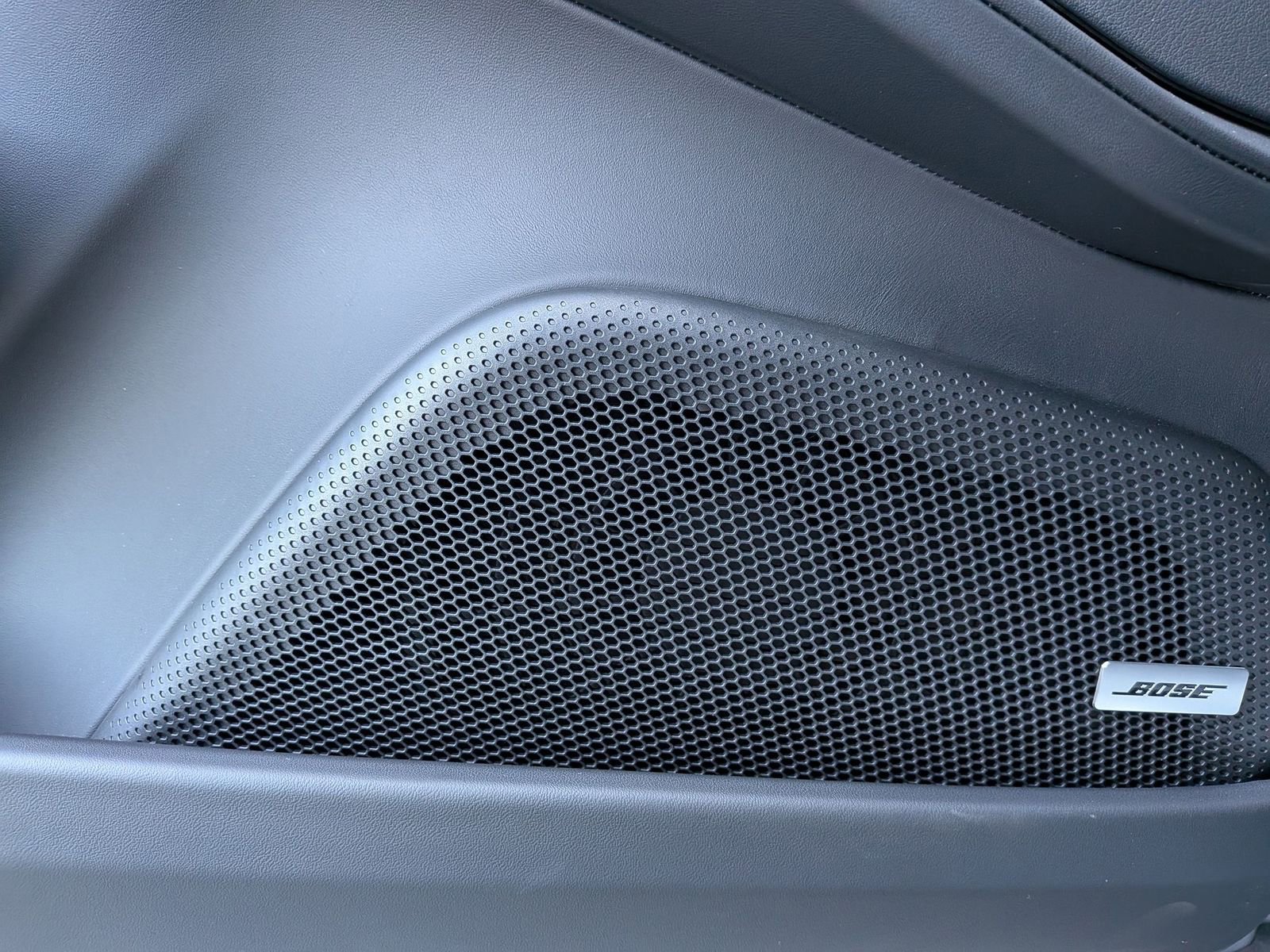 New 2026 Porsche Panamera 4 image 14