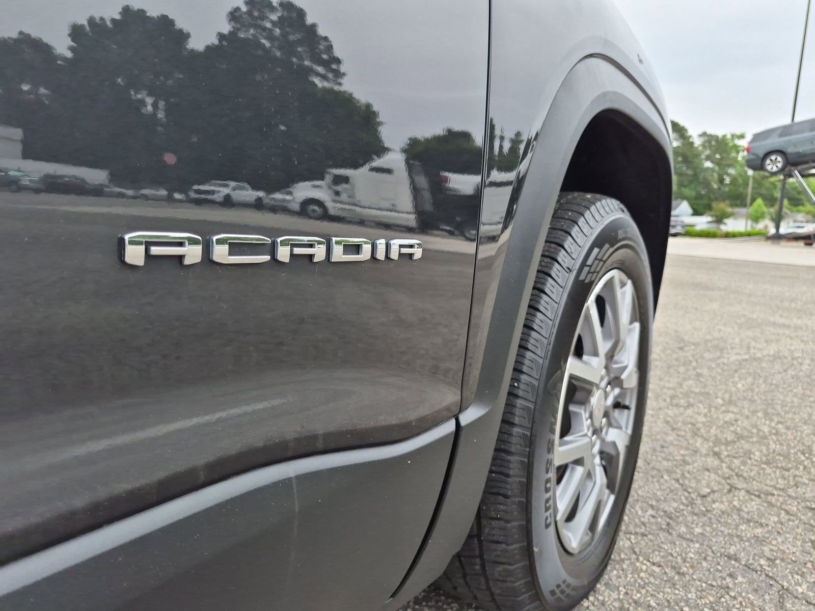 Certified 2020 GMC Acadia SLT FWD image 32