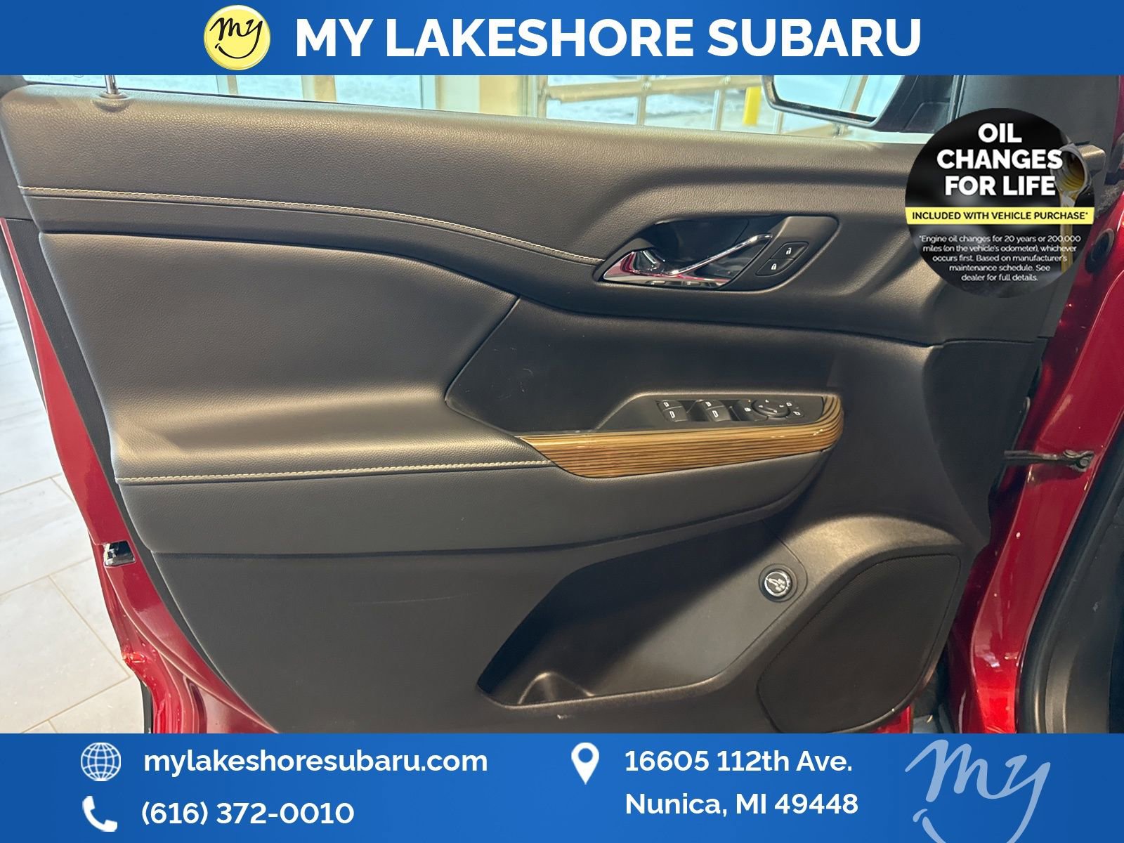 Used 2023 GMC Acadia SLE w/ Driver Convenience Package image 23