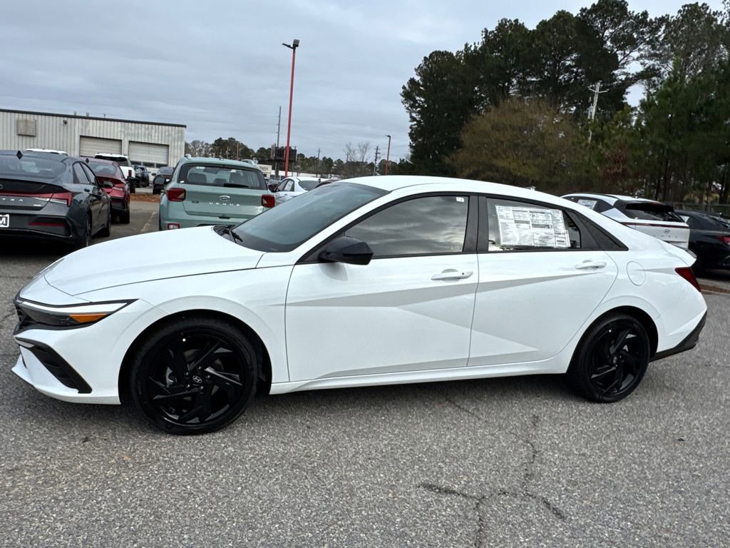 New 2026 Hyundai Elantra Sport image 2