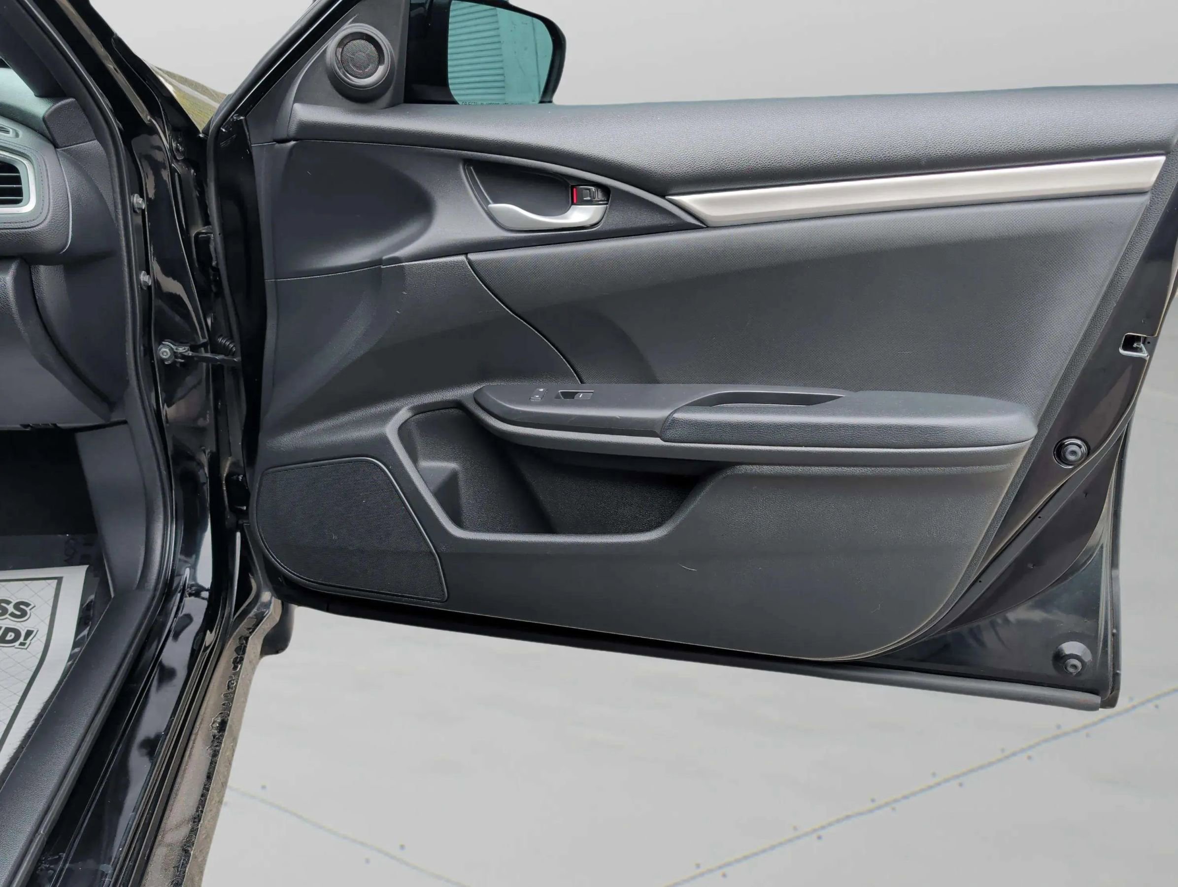 Used 2019 Honda Civic Sport image 13