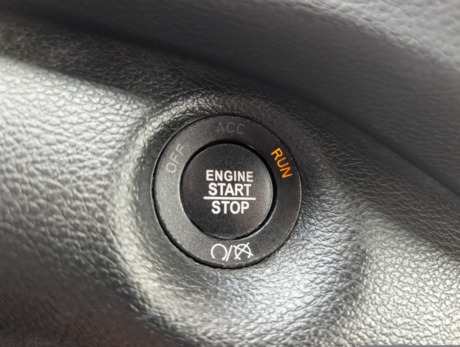 Used 2021 Jeep Cherokee Latitude Lux 80th Anniv w/ Quick Order Package 26U 80TH FWD image 36