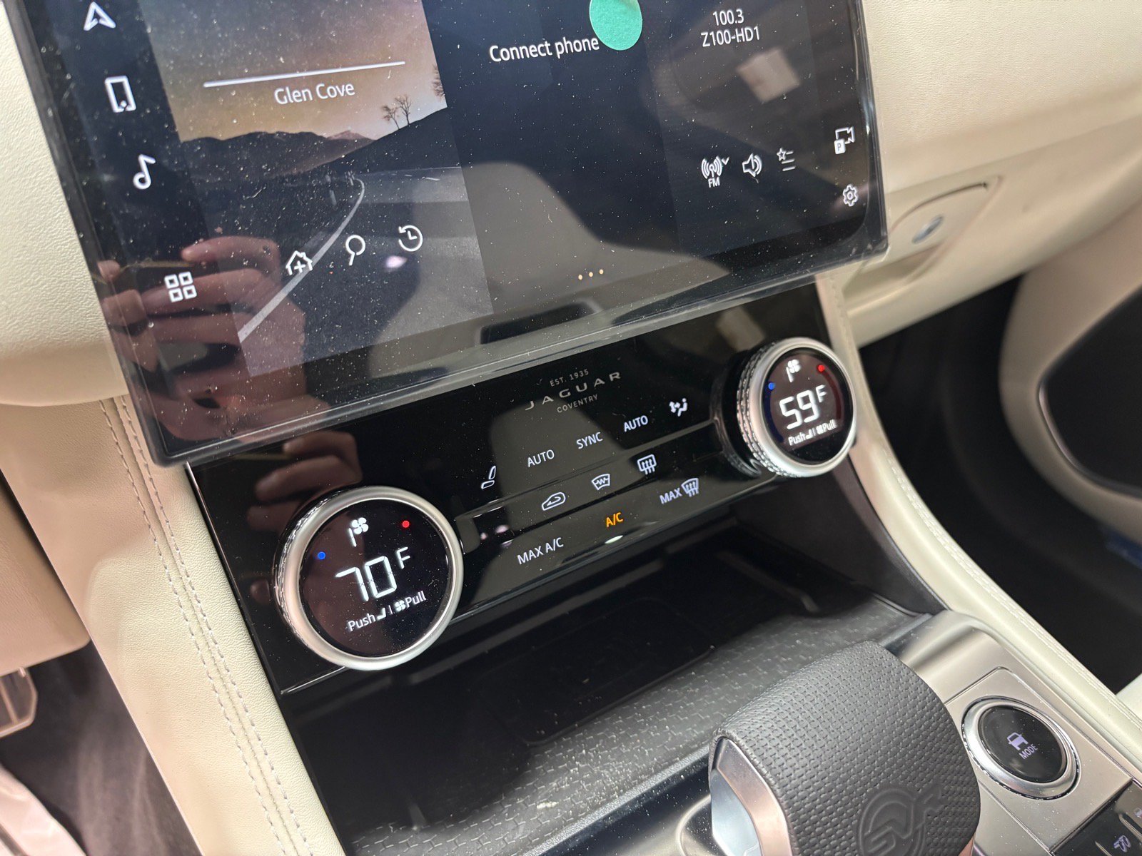New 2026 Jaguar F-PACE SVR 575 Edition AWD/4WD image 15