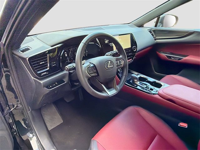 Used 2025 Lexus NX 250 FWD image 25