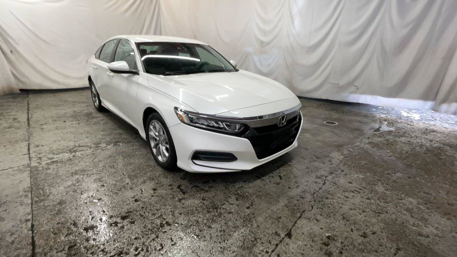 Used 2019 Honda Accord LX image 1