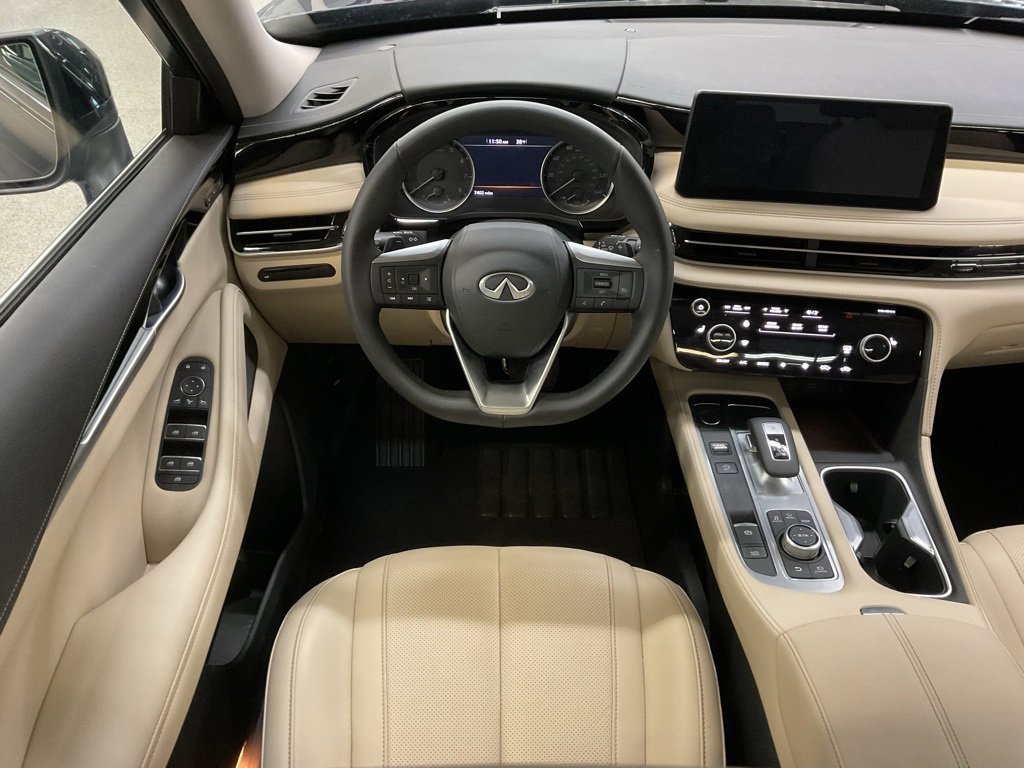 Used 2025 INFINITI QX60 Pure image 13