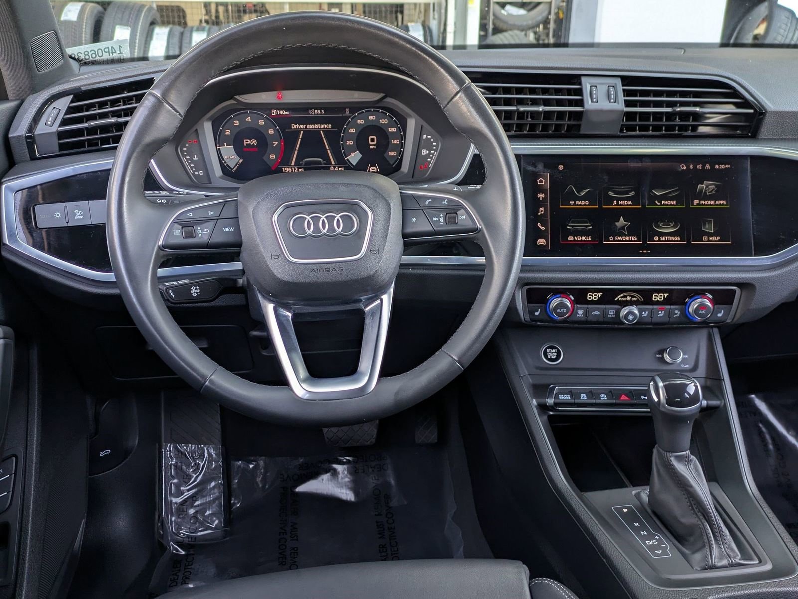 Used 2023 Audi Q3 2.0T Premium w/ Black Optic Sport Package image 8