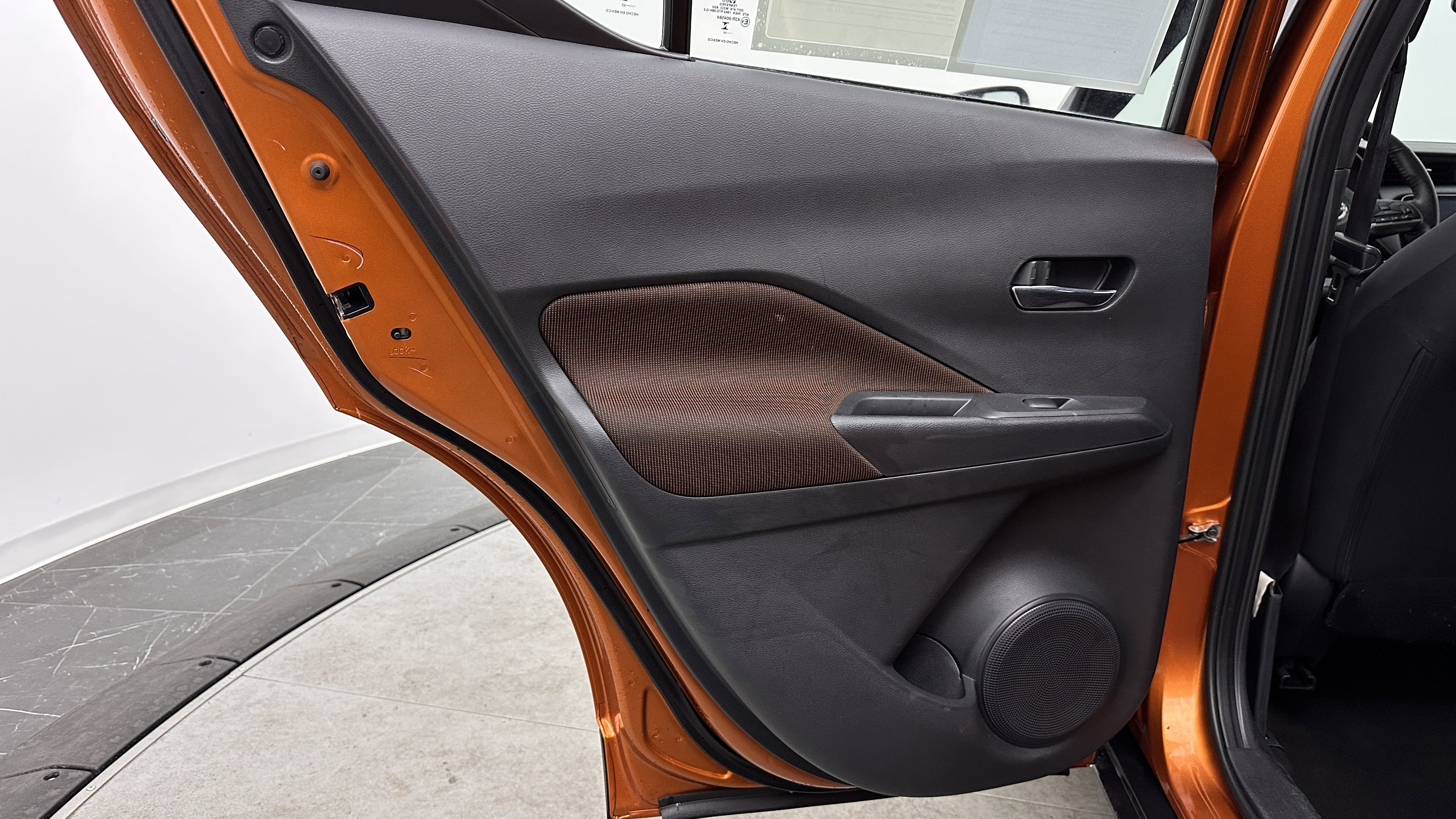 Used 2023 Nissan Kicks SR FWD image 22
