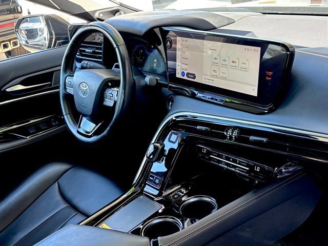 Used 2024 Toyota Mirai w/ Advanced Technology Package image 27