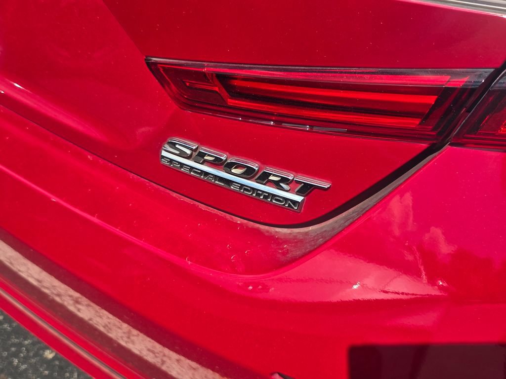 Used 2022 Honda Accord Sport Special Edition image 10
