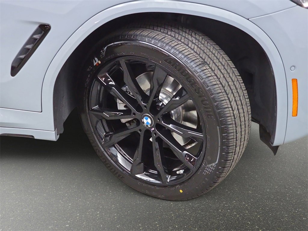 Used 2023 BMW X4 xDrive30i w/ M Sport Package image 34