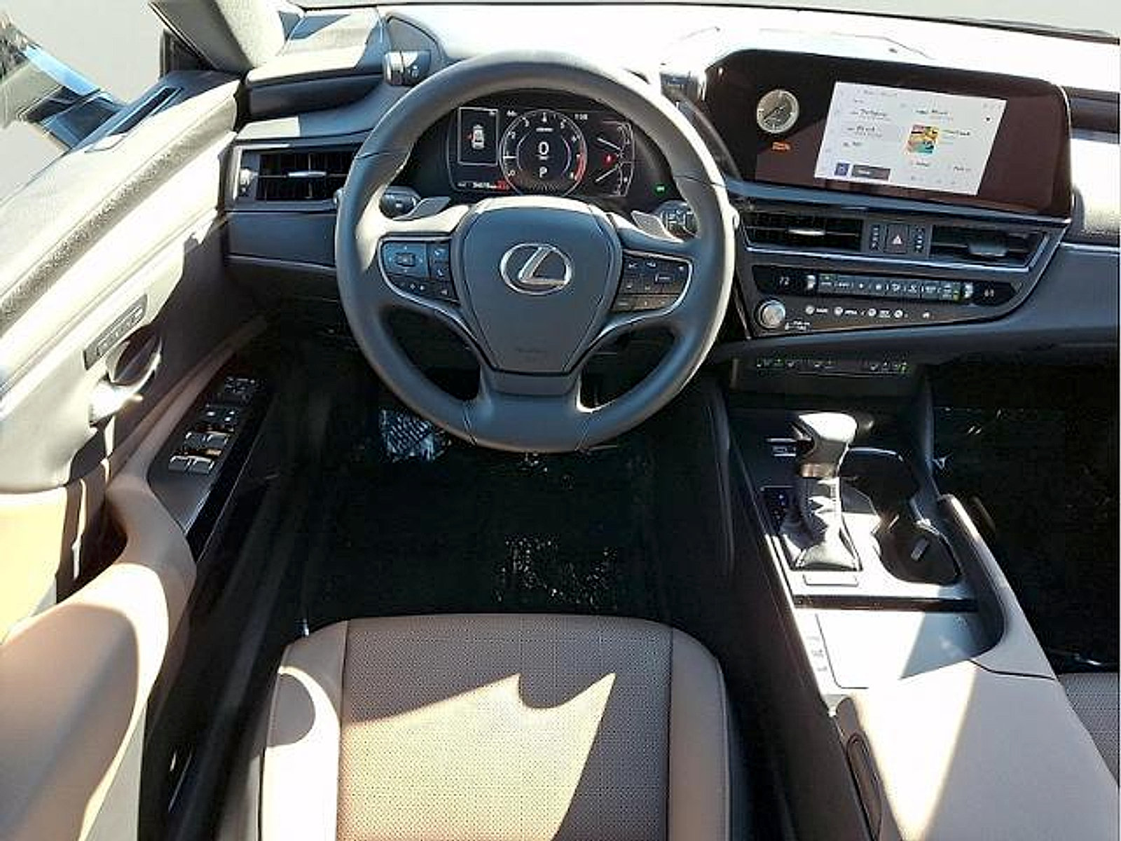 Used 2023 Lexus ES 350 w/ Premium Package FWD image 10